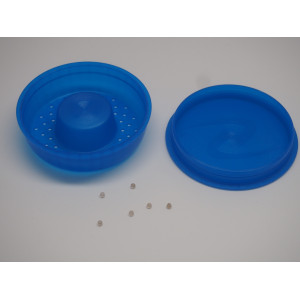 Fugt-endedæksel til rør med fjerbolde