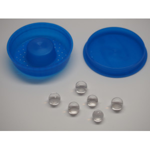 Fugt-endedæksel til rør med fjerbolde